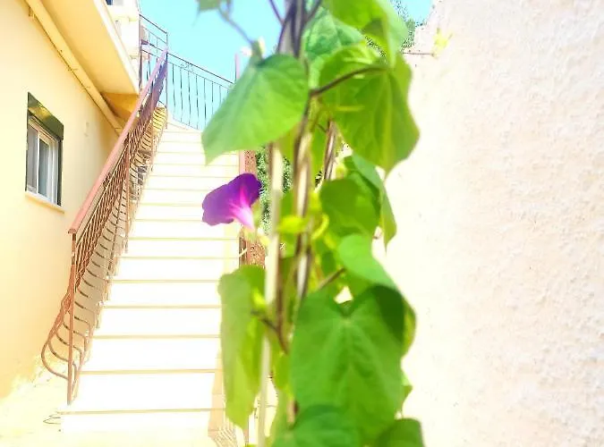 Tetraktys Estate Beachside Seaview 3 Bedrooms αήρ 아파트 *