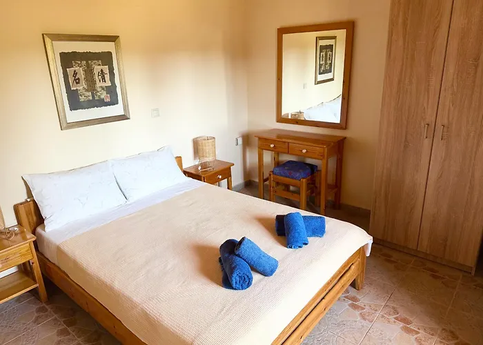 Tetraktys Estate Beachside Seaview 3 Bedrooms αήρ Halikounas