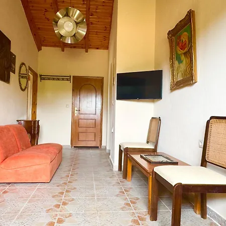 Tetraktys Estate Sea View, Beachside, αήρ Apartamento Halikounas