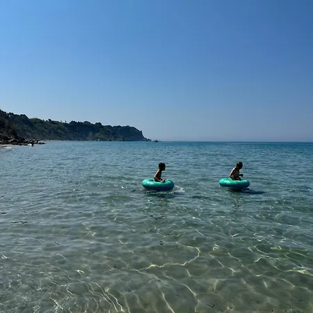 Tetraktys Estate Beachside Seaview 3 Bedrooms αηρ *