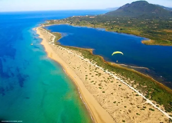 Lejlighed Tetraktys Estate Beachside Seaview 3 Bedrooms αήρ Halikounas