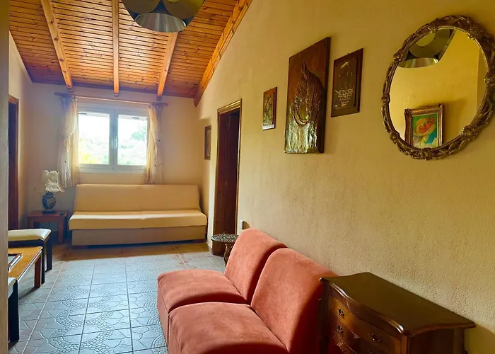 Tetraktys Estate Beachside Seaview 3 Bedrooms αήρ *