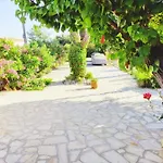 Tetraktys Estate Beachside Seaview 3 Bedrooms αήρ Halikounas
