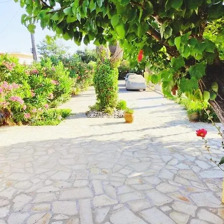 Tetraktys Estate Beachside Seaview 3 Bedrooms αήρ Halikounas